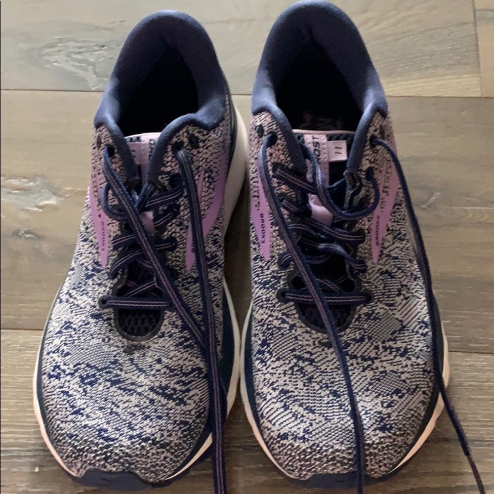Nike Ghost NEW like